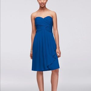 NWT David’s Bridal Strapless Gown Sz 4